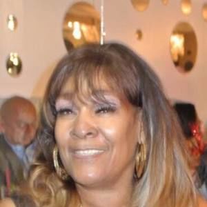 Meet your Posher, Ursula